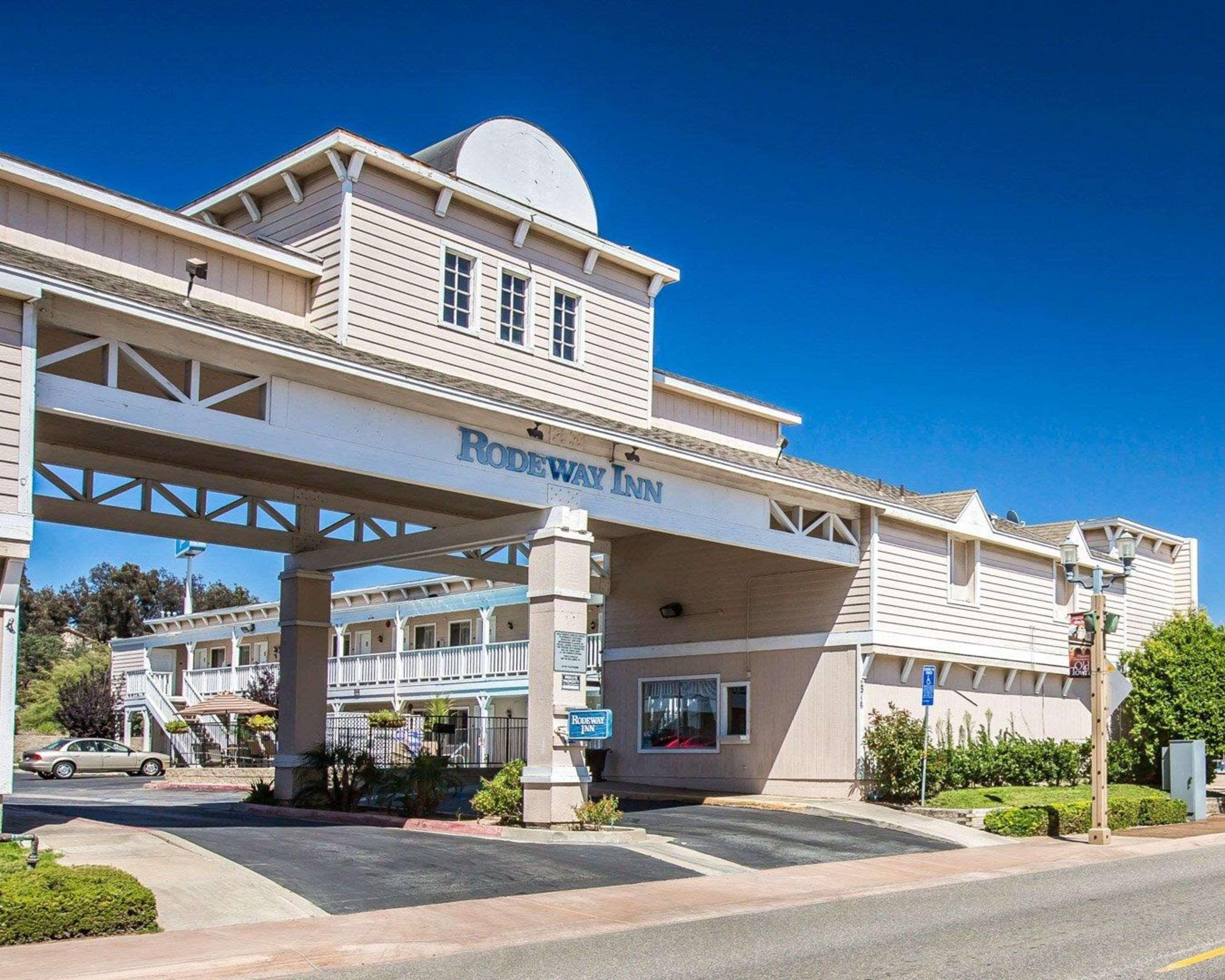 Rodeway Inn Old Town Temecula Exterior photo